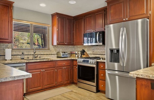 Eagle Mountain Estates Cabin | Enchanting Snow Escape | Hot Tub & Game Room