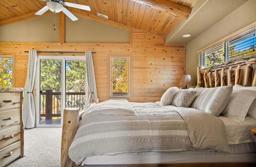 Eagle Mountain Estates House | Enchanting Snow Escape