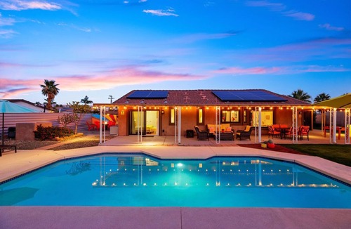 Desert Park Estates House | Endless Summer-Elegant 3 Bedroom Home With Pool