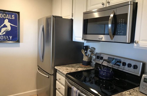 Townsite Condo | Endless Summer - Remodeled Condo on Beach at North Coast Village, Oceanside, CA