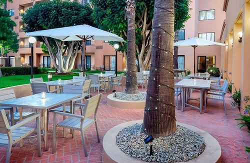 Torrance House | Enjoy a Hassle-Free Stay! Outdoor Pool, Free Parking, Near Redondo Beach