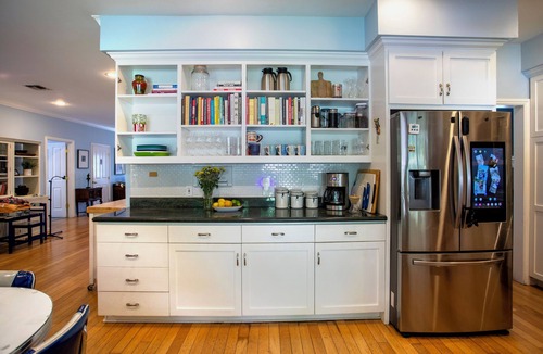 Studio City House | Enjoy! Beautiful home 5 bedrooms, pool, jacuzzi, BBQ dining area in Studio City