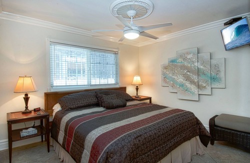 Santa Ana Heights Condo | Enjoy breathtaking coastal views from this beautiful lower oceanfront unit!