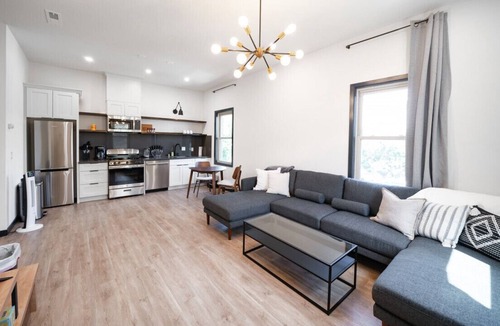 Old Mountain View Apartment | Enjoy DT Mountain View Apt | Castro St | 1BR/1BA