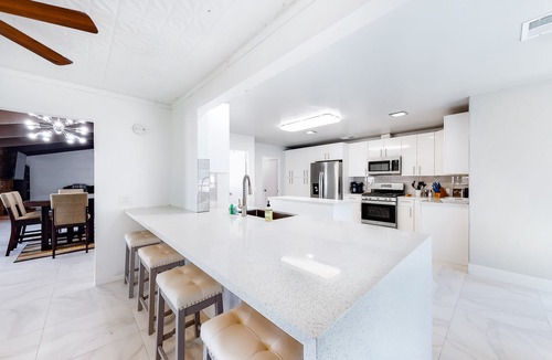 Indian Canyon House | Entertain w/Amazing Mountain View, Private Pool/Spa, Putting Green - 2 Dogs OK