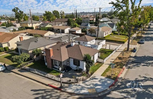 Monterey Park House | Entire 2 bedroom home -15 minutes to DTLA