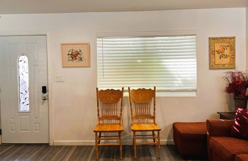 Lake Elsinore House | Entire Gated House Lake Elsinore, CA - 5min to Launch Pointe Park