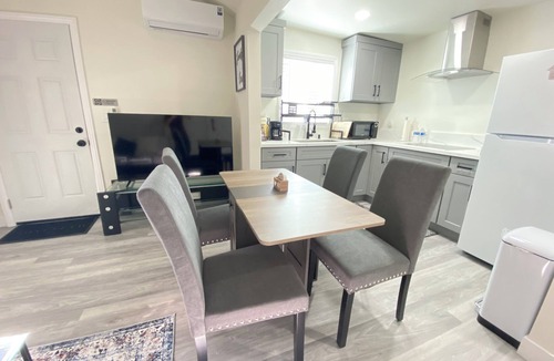 Buena Park House | Entire guesthouse 1 bedroom with full kitchen and private patio in Buena Park.
