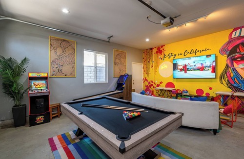 Glendora House | Entire home Luxury K-Stay 4BR En Suite Gameroom Near LA Disney Universal