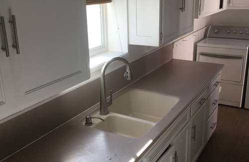 Baldwin Park House | Entire House 900 S.F. 2 bed/1 bath 15 mins from DownTown Los Angeles