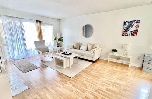 Willmore Apartment | Entire rental condo