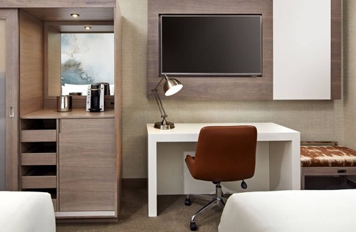 Anaheim Resort Resort | Escape to the Great Outdoors! 3 Roomy Units, Onsite Dining, Water Park, Pool!