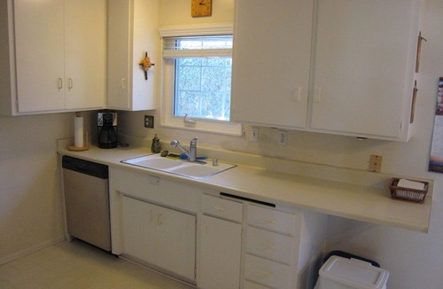 Bolsa Chica-Heil House | Escape to this Charming House near beach, Disneyland