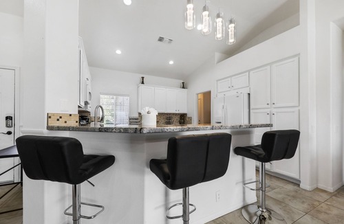 Thousand Palms House | Escape to your Desert Hideaway! nRVC-1541