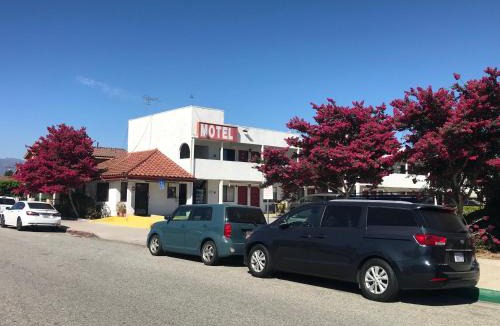 El Monte Hotel | Eunice Plaza Motel