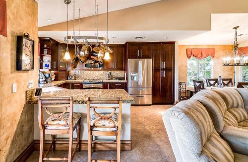 Indian Wells House | Evening Star Charms