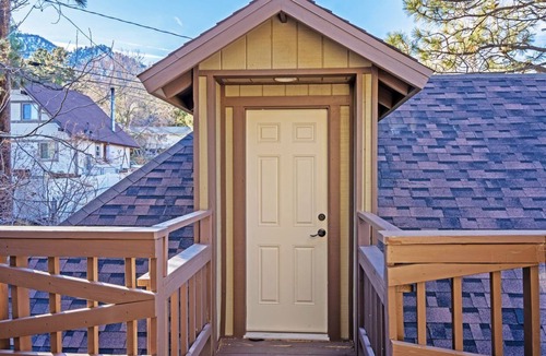 Wrightwood Ski Chalet | Exclusive Chalet w/hot tub & sauna - less then 60 miles from LA