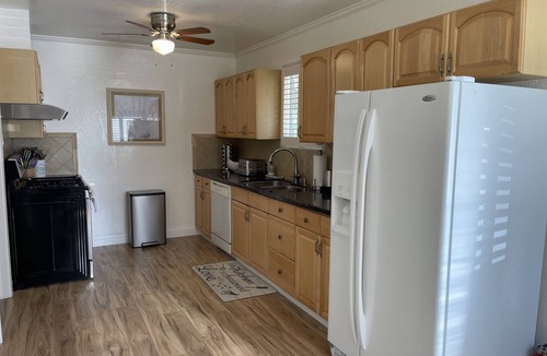 San Jose Apartment | Executive House 3B1.5B Japantown San Jose