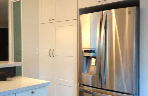 North Arroyo House | Executive Living Historic Old Town Pasadena Neighborhood 2 Car Garage 60 Day Min