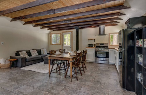 South Lake Tahoe House | Experience the Real Tahoe, 7 Acres, Minutes to Beaches/Lake/Heavenly, Wifi: Wilderness Way