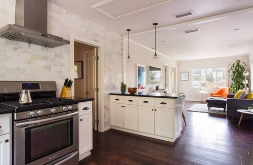Los Feliz House | Explore Silver Lake from Designer Hillside Retreat