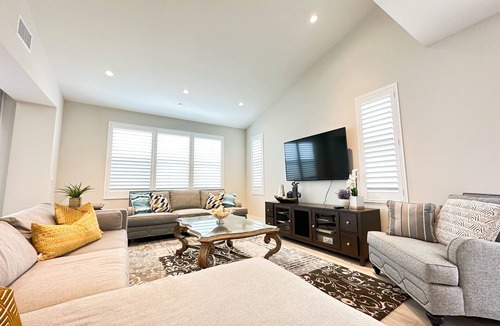 Woodbridge House | Exquisite 4-bedroom and 4b villa Irvine eastwood