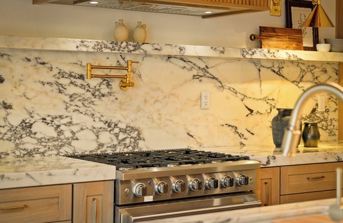 Garden Grove House | Exquisite and Outstanding Home Close to DisneyLand