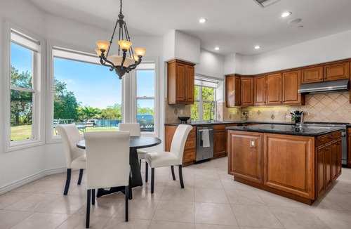 Los Angeles House | Exquisite Gated Estate, Pool, Hot Tub & Theatre!