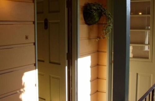 South Wrigley Apartment | Extended Stay for Holidays & Business