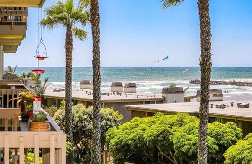 Townsite House | F201 - Harborview Heaven