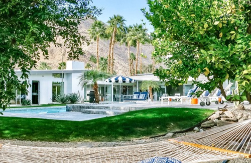 Vista Las Palmas House | Fabulous Alexander home in the best neighborhood w/pool, spa & mountain views