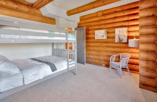 Alpine House | Fabulous Alpine Family Cabin w/Pool, Spa, Mountain & Valley Views!