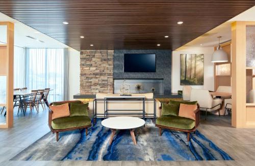 Palmdale Hotel | Fairfield by Marriott Inn & Suites Palmdale West