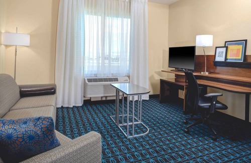 Hollister Hotel | Fairfield Inn & Suites by Marriott Hollister