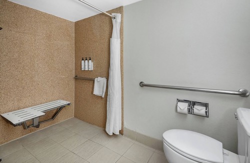 Buena Park Hotel | Fairfield Inn & Suites Anaheim North/Buena Park.
