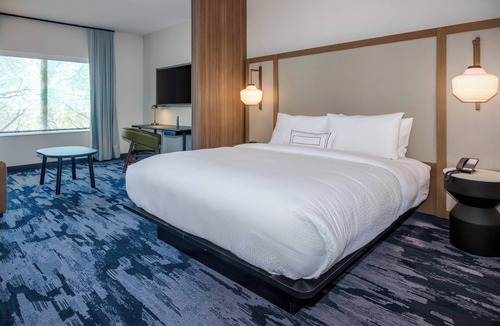 Alviso Hotel | Fairfield Inn & Suites by Marriott San Jose North/Silicon Valley
