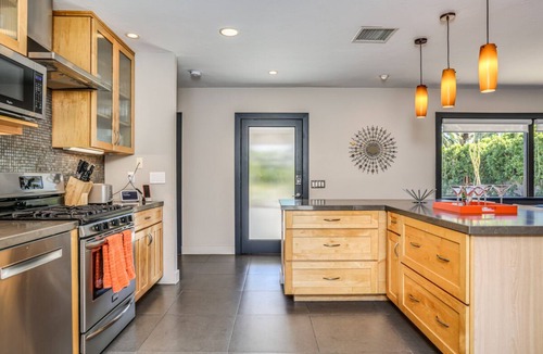 Warm Sands House | Fall Stays Available! Stunning Retreat in Warm Sands! Walk to Downtown!