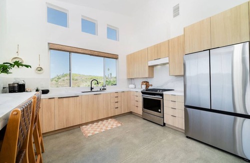 Vista House | Fam Fun! Pool, Hot Tub, Game Room, Fire Pit
