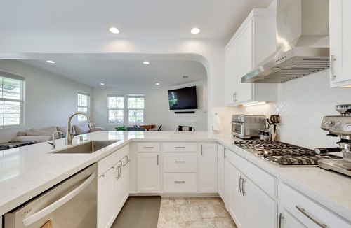 Camarillo House | Family-Friendly Camarillo Home w/Access to Pools!