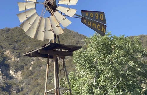 Santa Clarita Other | Family Friendly Farmhouse!
