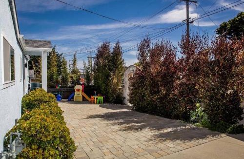 Seaside House | Family Friendly Home