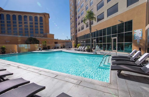 Anaheim Resort House | Family-Friendly Stay Near Disneyland, Knott’s Berry Farm & Honda Center