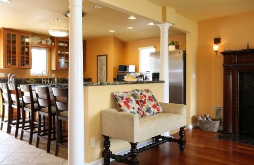 Beach Barber Tract House | Family-friendly summer vacation home with big hot tub 2 blocks from beach.