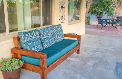 Morongo Valley Cabin | Family friendly desert cabin with mountain views, pool table and indoor chimney.