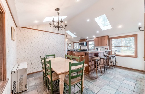 Westhaven-Moonstone House | Family-friendly, waterfront home w/ocean views above Scenic Houda Point