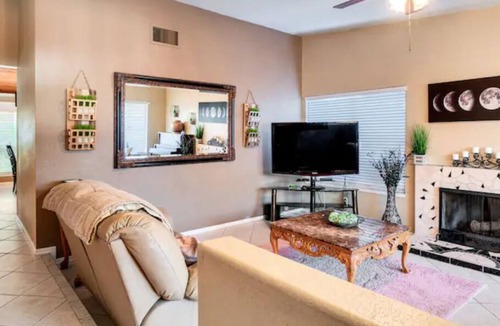 Corona House | Family Home
