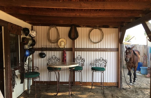Pine Valley Cottage | Farm Stay 101