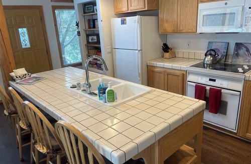 Idyllwild House | Fern Valley-the Perfect Spot in Idyllwild Any Time of Year