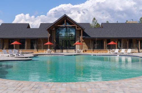 Groveland Hotel | Firefall Ranch Yosemite