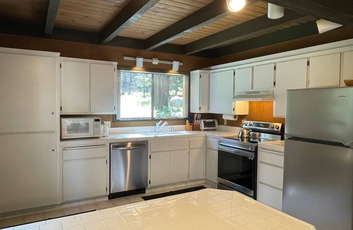 Fish Camp Cabin | Fish Camp Cabin
